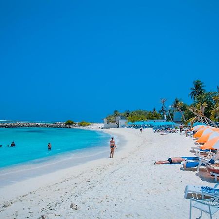 Alaika Maafushi Hotel Exterior foto
